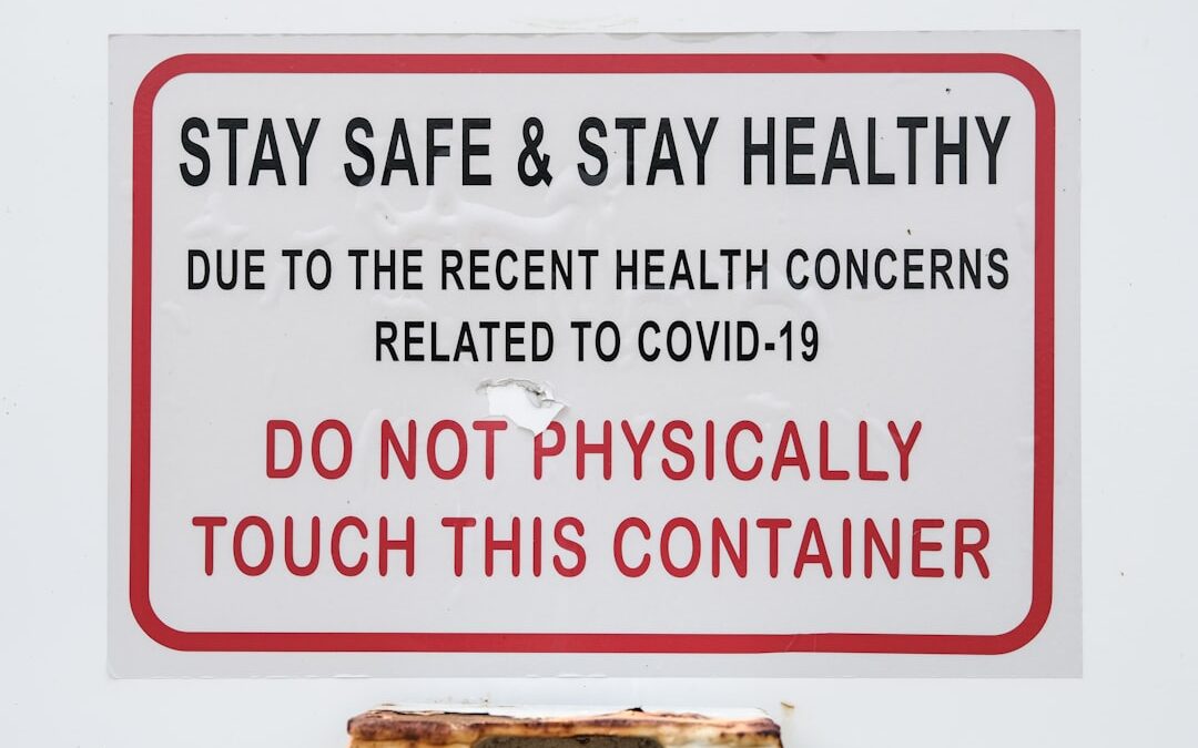 معايير السلامة في مظلات الشوارع والمواقف