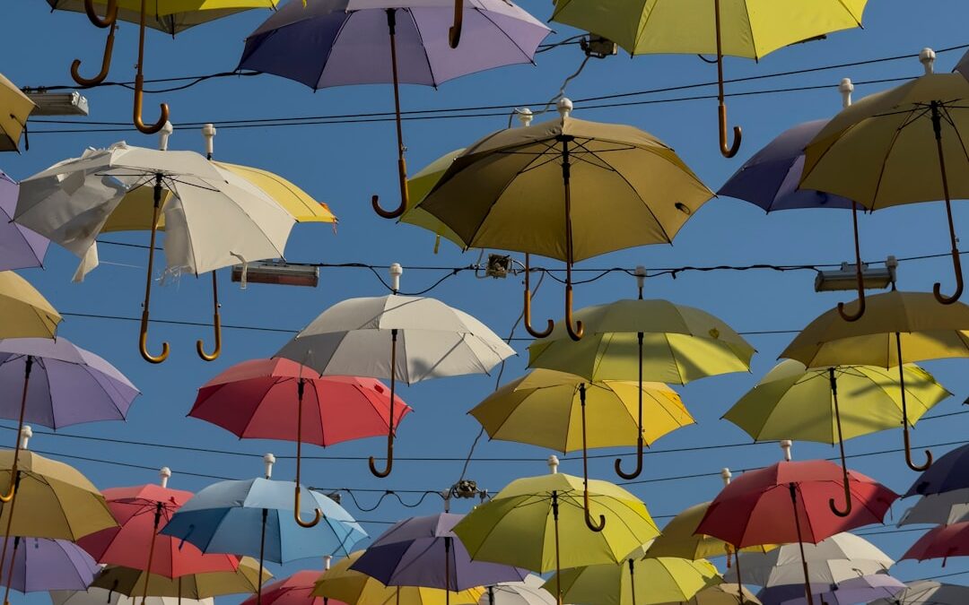 خدمات تصميم وتنفيذ مظلات حسب الطلب