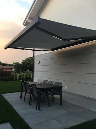 مظلات قابله للطي 