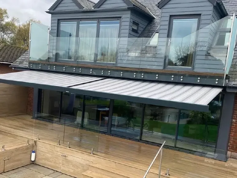 مظلات كافيهات كهربائية